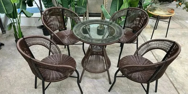 Giải mã các câu hỏi liên quan đến sản phẩm ghế bàn giả mây